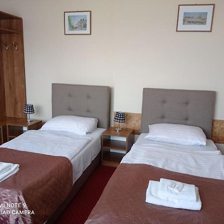 Hotel Harmonia Biała Podlaska Esterno foto