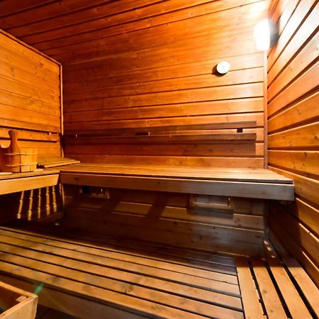 Hotel Harmonia Biała Podlaska Esterno foto